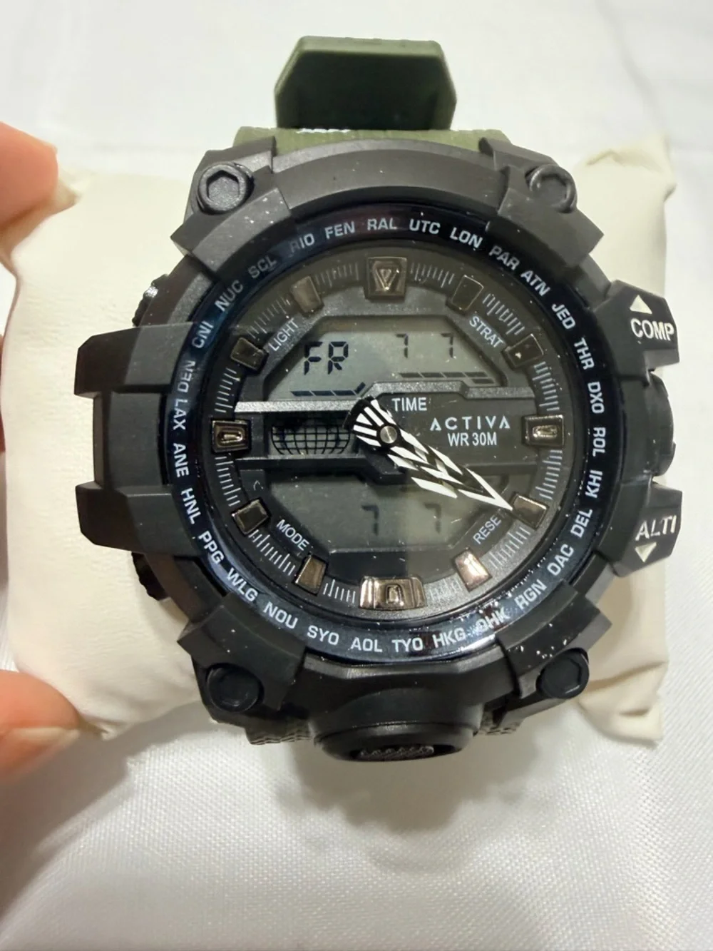 Activa y Invicta Dual-Display Sports Watch in Black and Olive Green